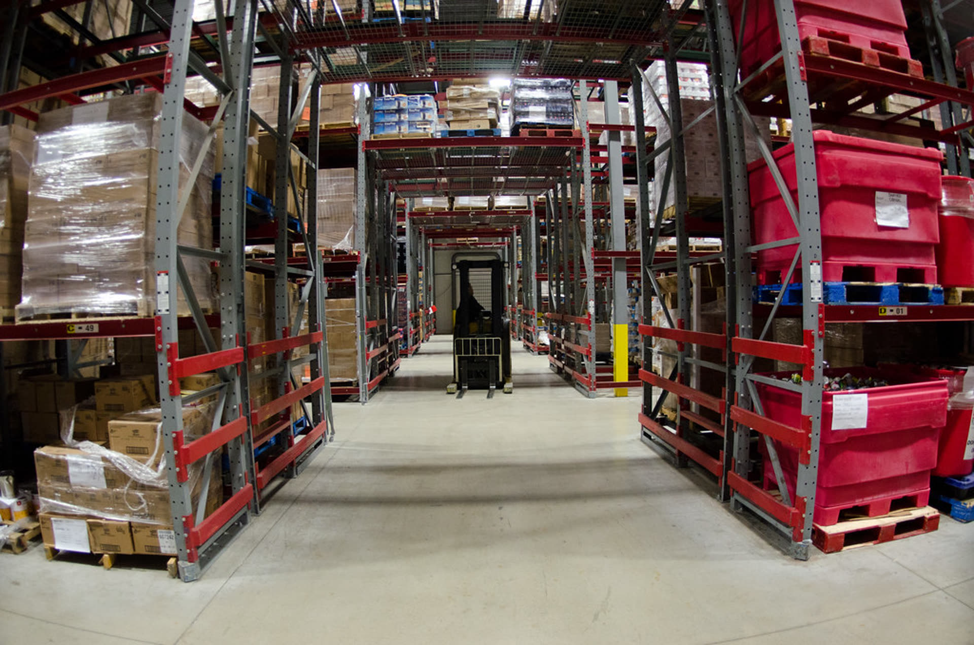 Warehouse aisle with pallets
